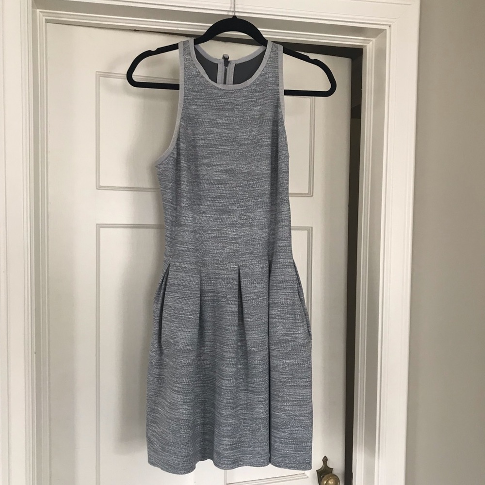 Lululemon dress size 10